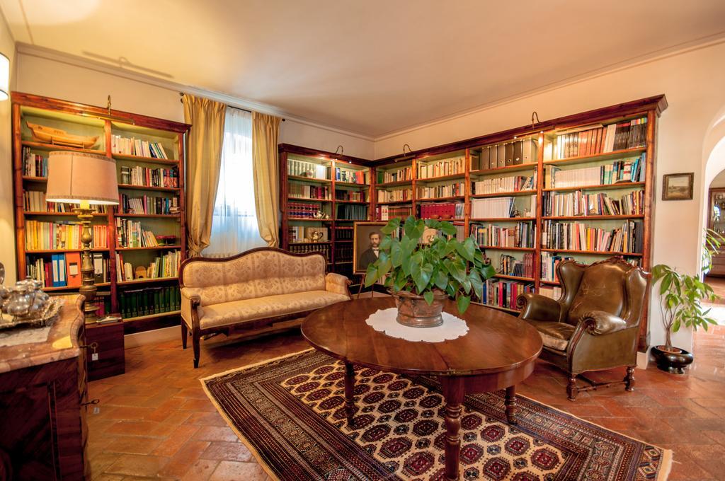 Podere La Rondine Prato  Extérieur photo
